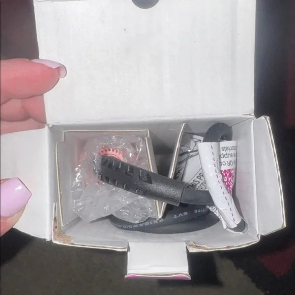 NEW Wavytalk Pencil Flat Iron, Cool Curl Pencil, Airflow Styler and Straightener - Picture 3 of 12